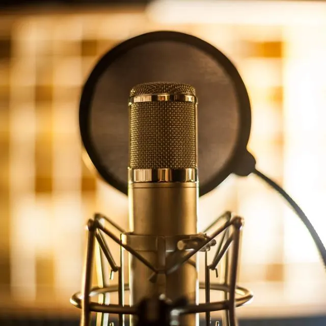 DUBLAGENS 🎙️ (background)